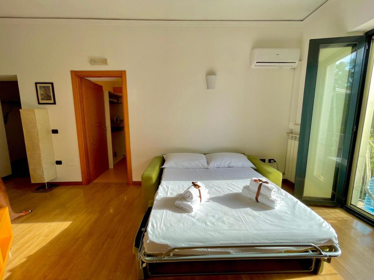 Appartement Maria Carolina Casavacanze à Caserte Extérieur photo